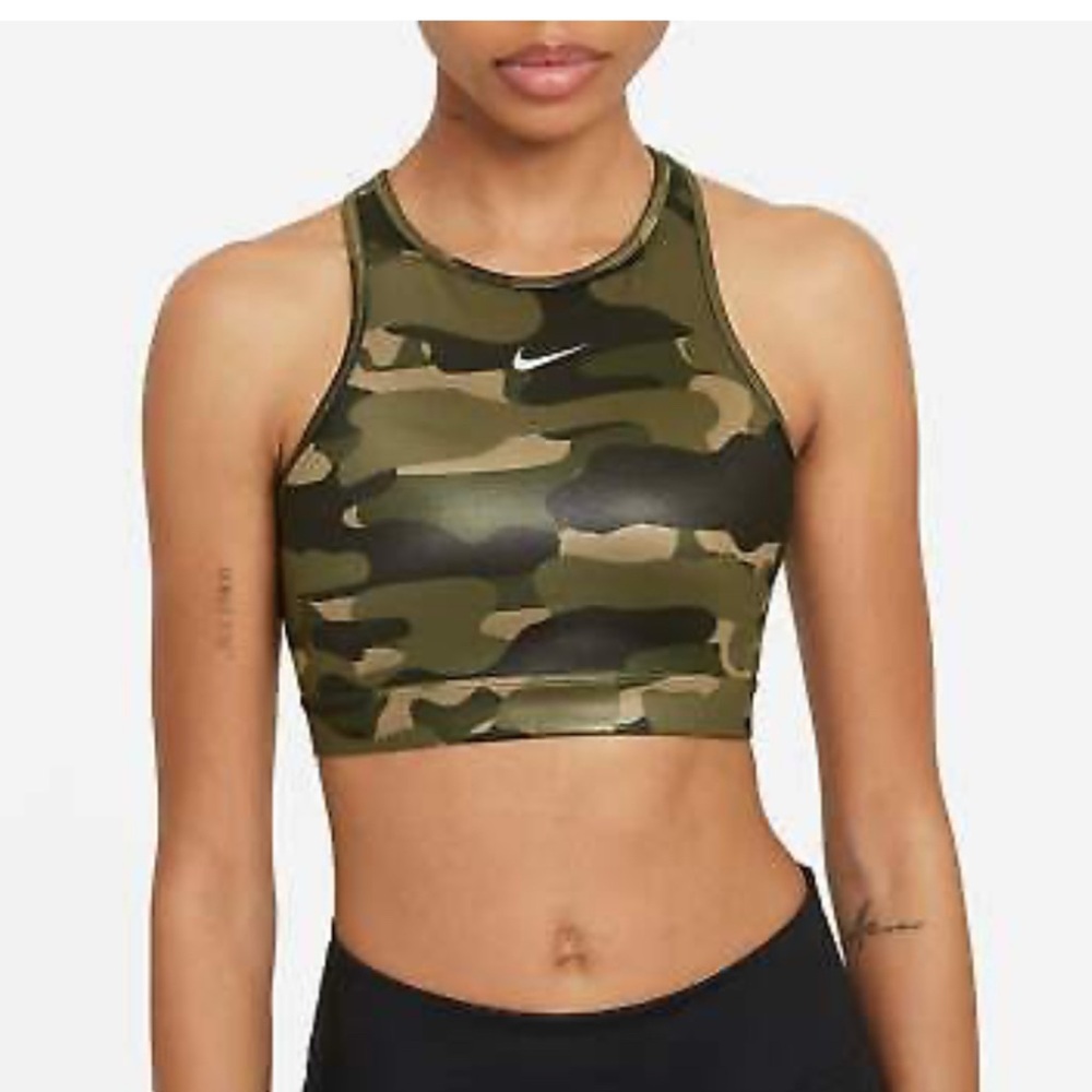 Nike camp sports bra